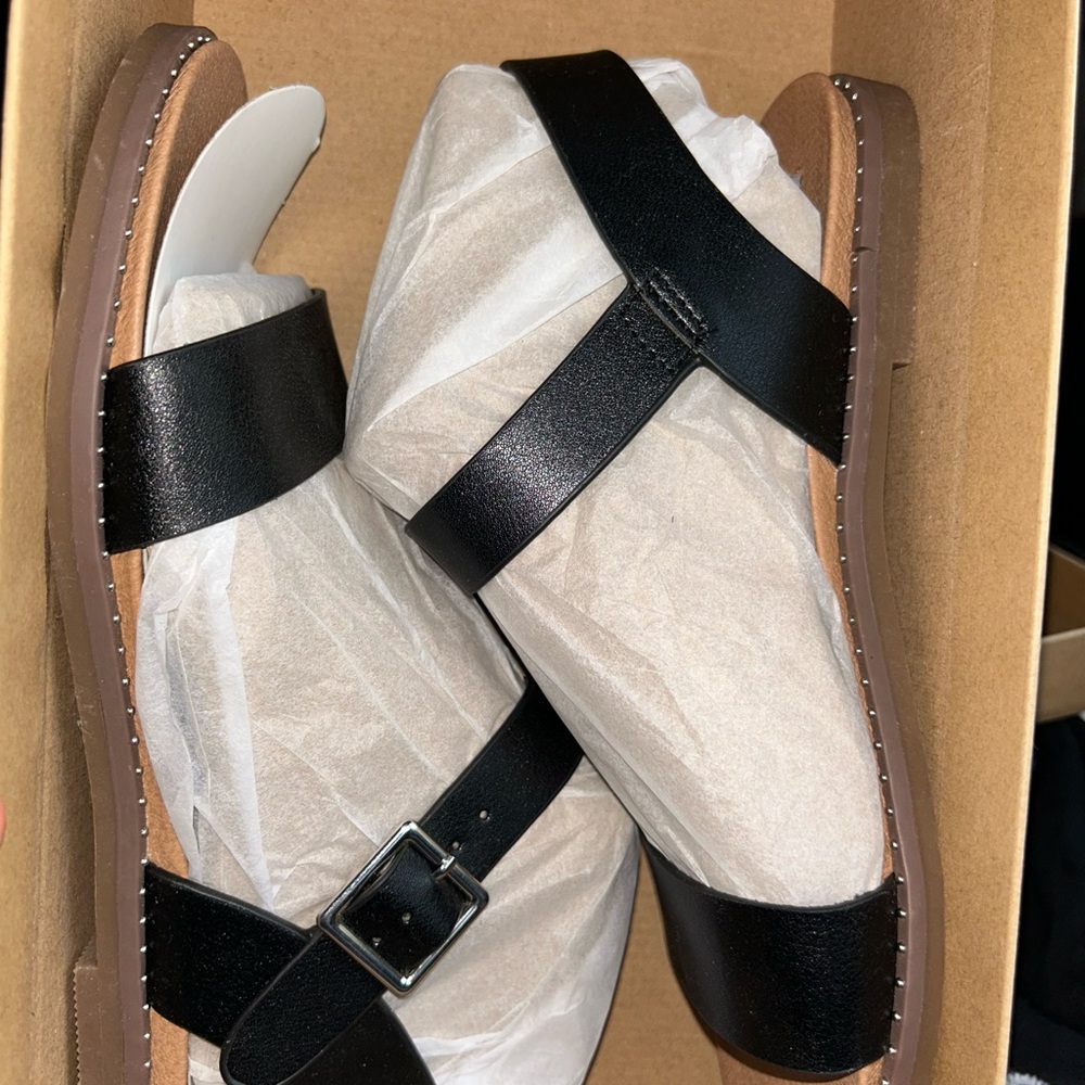 Steve Madden Tesa Sandals
